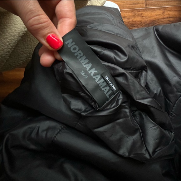 Norma Kamali Short Sleeping Bag Coat in size XS/S - Picture 5 of 5